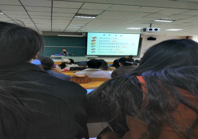 任福:观两次示范课有感