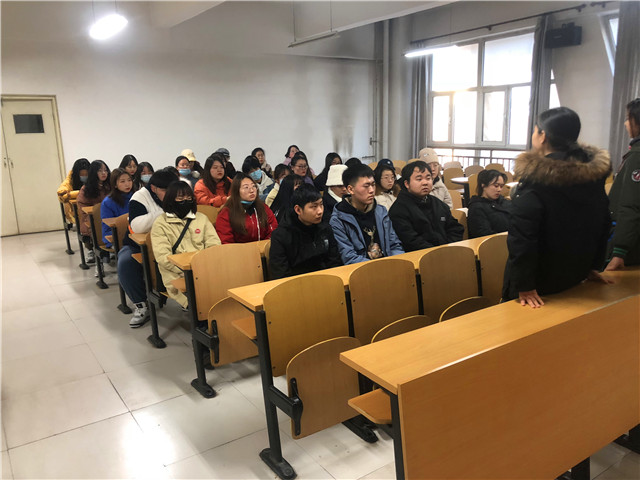 【学业导师】释放压力 正确学习——0638太阳集团官网财务1804班学业导师见面会