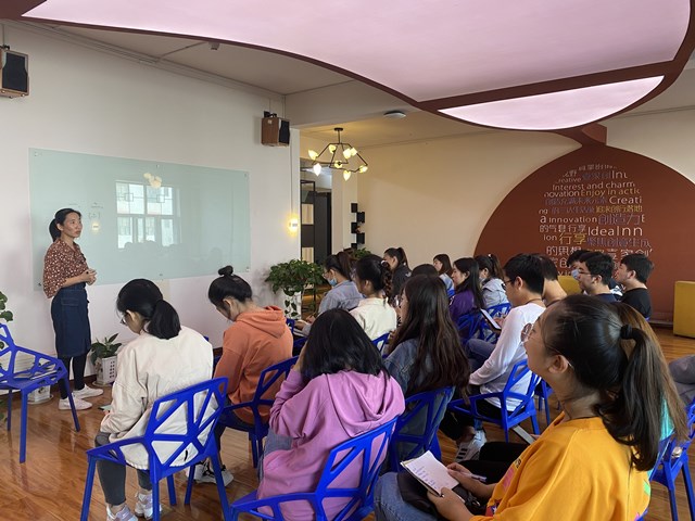 【学业导师】金秋十月即将到来 论文指导拉开帷幕