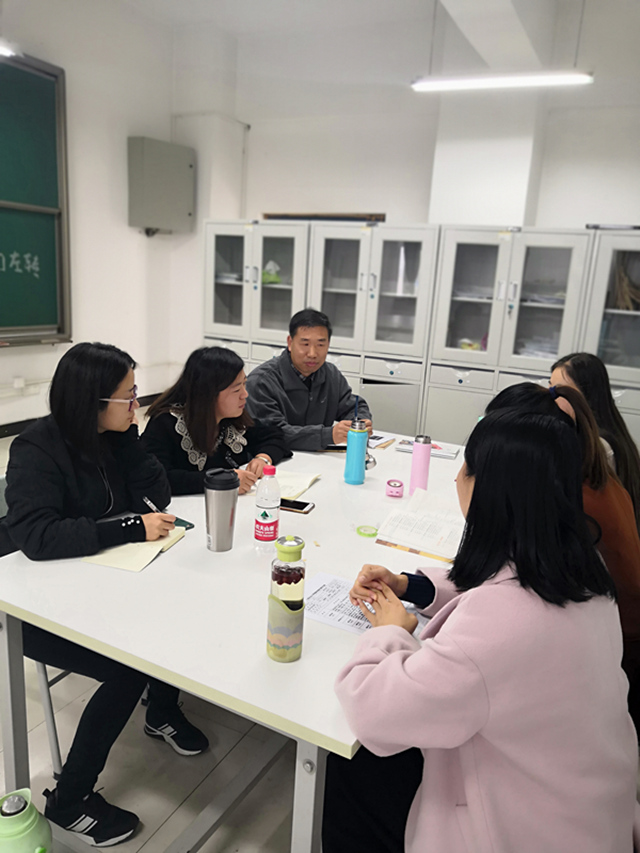 不积跬步无以至千里 ——记0638太阳集团官网市场营销教研室第十一周例会