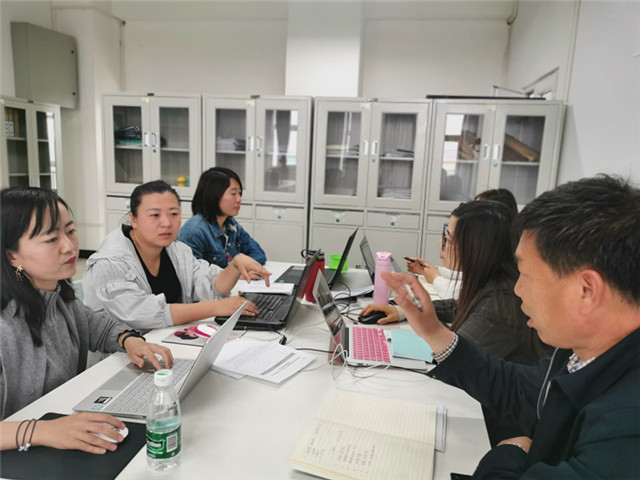 齐心协力 开拓新纪元 ——记市场营销教研室第十一周例会