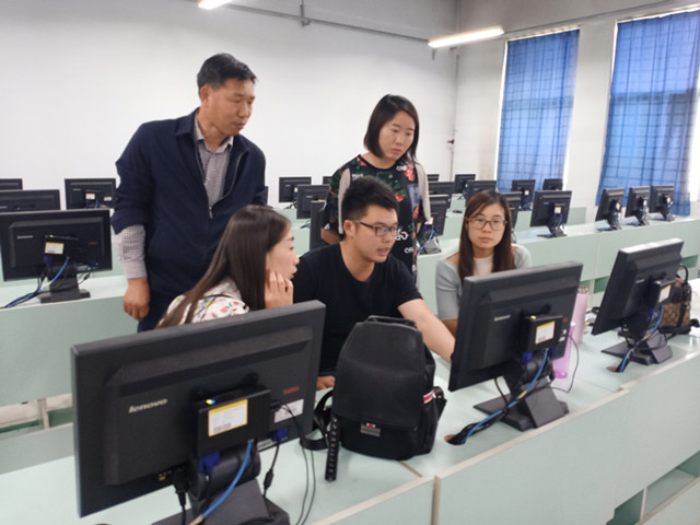 理论实践相结合 推动教学上台阶——记营销教研室第十二周教学例会