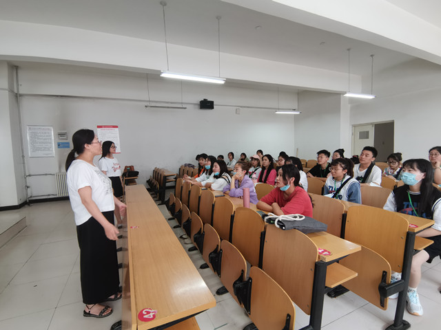 【学业导师见面会】风雨过后  仍见彩虹
