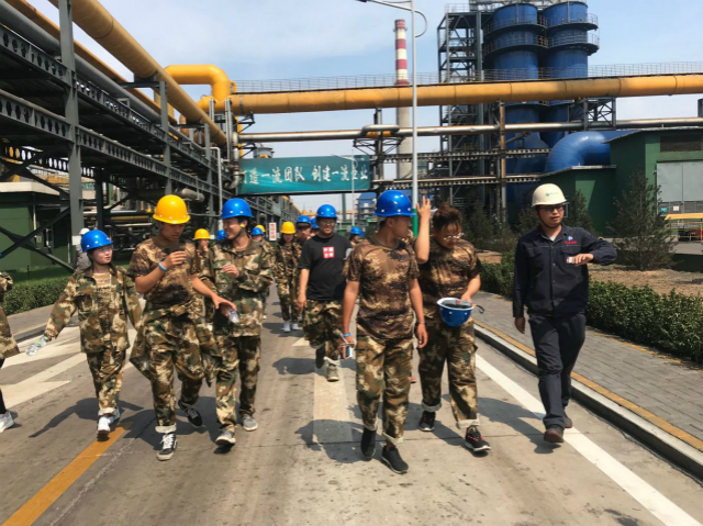 认知实习系列报道之五:走进企业 感知绿色创新的理念