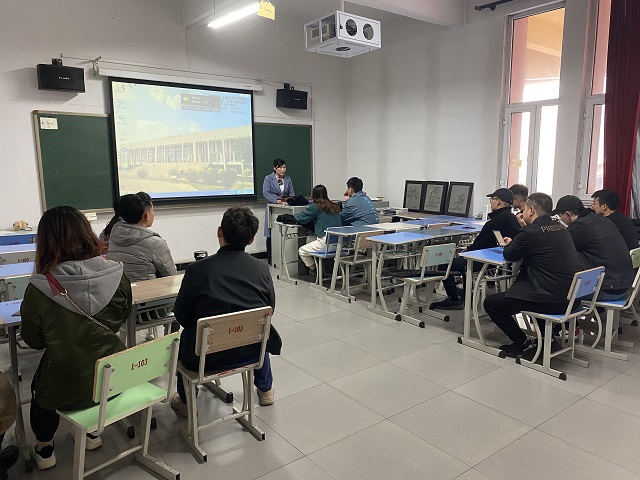 【学业导师】国际商科教研室开展学业导师进课堂活动