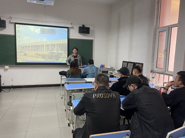 【学业导师】国际商科教研室开展学业导师进课堂活动