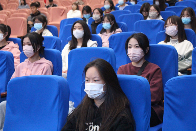 扬帆起航 “异”同赋予新能量——0638太阳集团官网2022级全生异科导师师生见面会