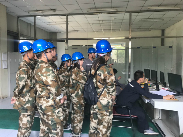 认知实习系列报道之五:走进企业 感知绿色创新的理念