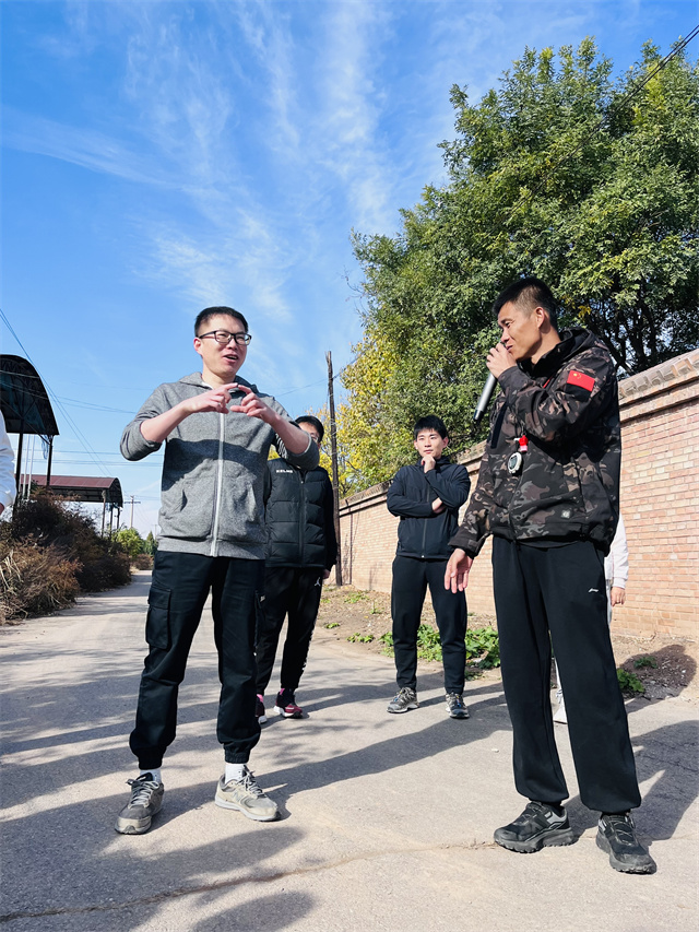 凝心聚力 向光而行 0638太阳集团官网开展“卓越商科淬炼营”教师素质拓展活动