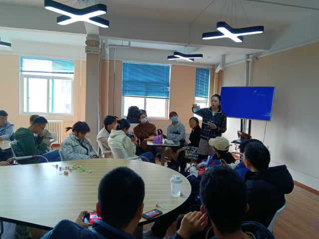 国际商科教研室开展金融文化教育之《人民币发展史》
