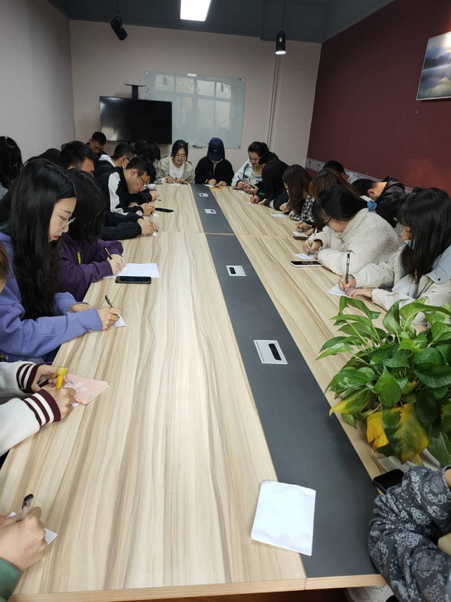 【学业导师】拨开迷雾 见云开月明——张杏利老师学业导师见面会