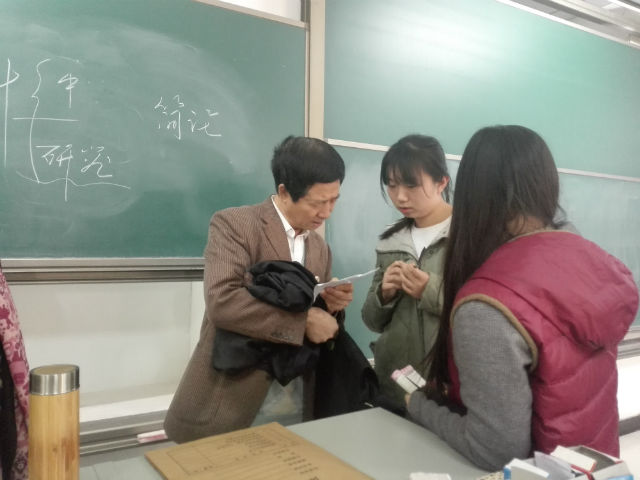 【培训讲座】毕业论文,留一份最好的求学证明