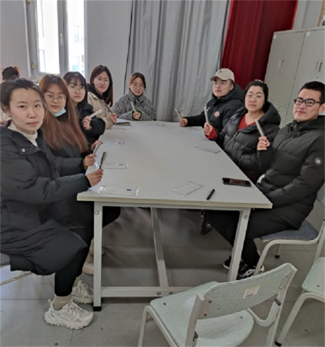 行政管理教研室焦晶老师召开学业导师会议