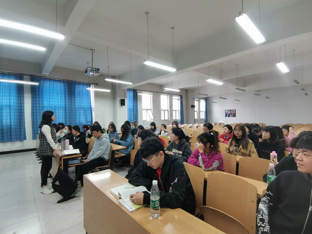 【学业导师】花香自苦寒  生活蕴诗意 ——史芳芳老师、刘瑞老师开展了学业导师见面会