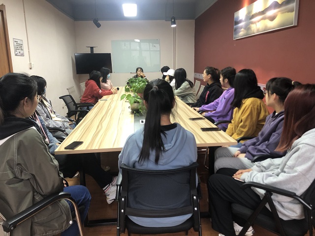 【学业导师】张胜利老师召开学业导师见面会